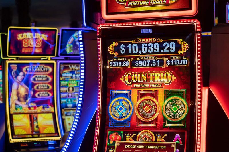 Coin Strike: Hold and Win av Playson